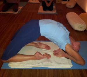 kapotasana